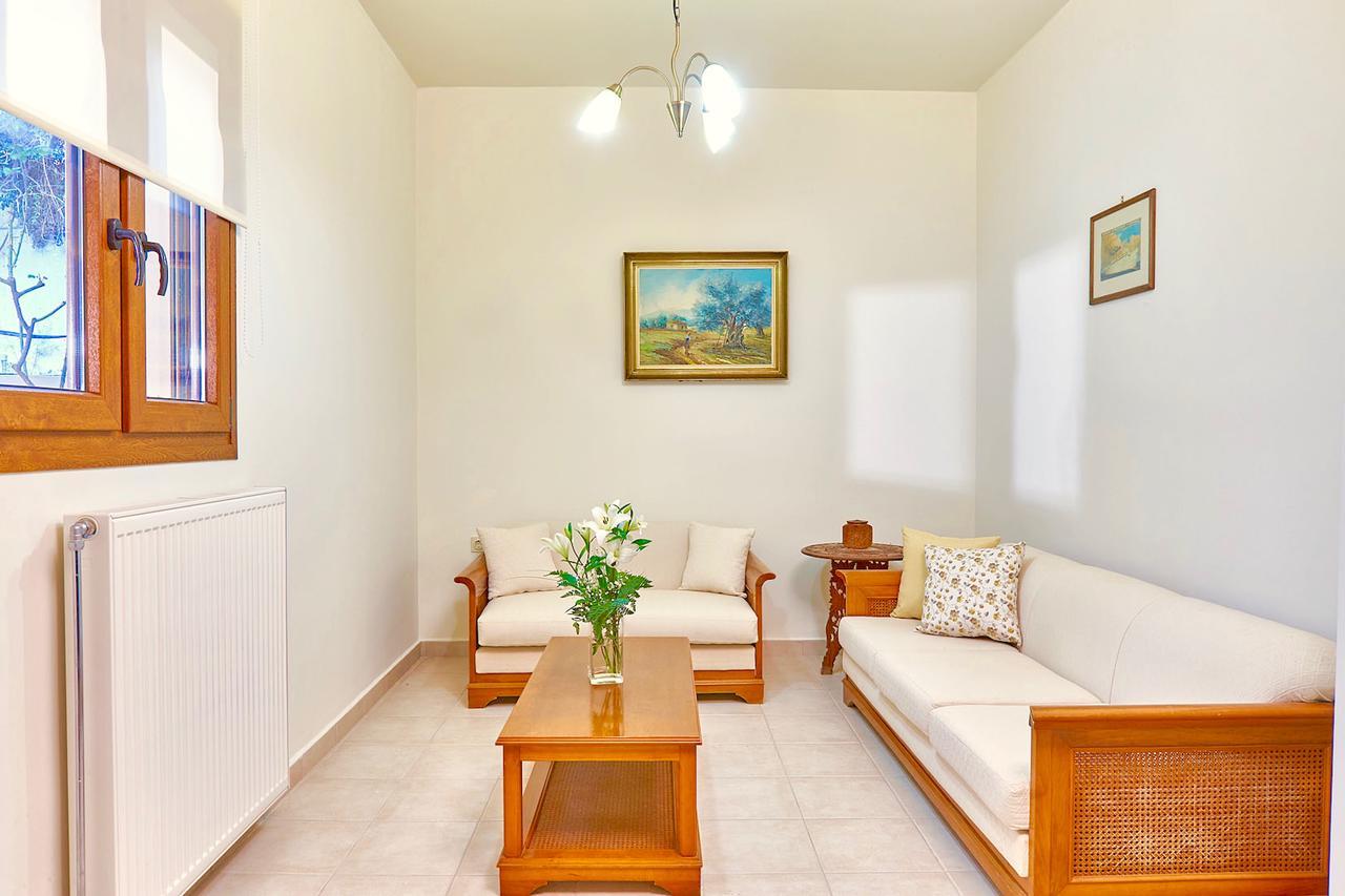 Villa Karteros イラクリオン エクステリア 写真